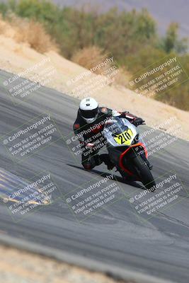 media/Apr-10-2022-SoCal Trackdays (Sun) [[f104b12566]]/Turn 10 (1pm)/